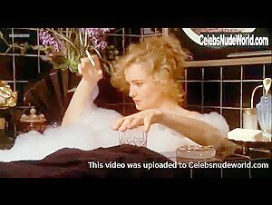 Jessica Lange in Frances (1982) 7