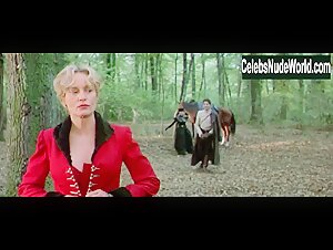Jessica Lange sex scene in Titus (1999) 16