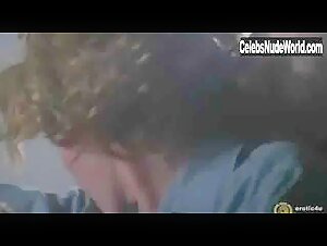 Joan Severance Kissing , Sensual in Criminal Passion (1994) 17