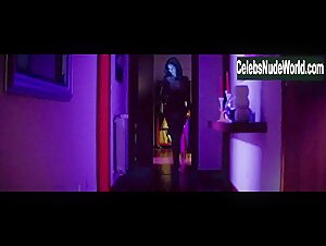 Joana de Verona in As Mil e Uma Noites: Volume 2, O Desolado (2015) 2