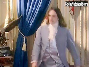Joanna Tristao in O Quinto dos Infernos (series) (2002) 12