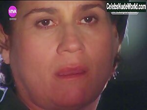 Joanna Tristao Hot , Couple in Presenca de Anita (series) (2001) 13
