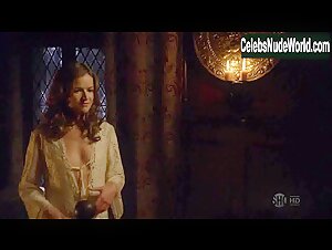 Joanne King in Tudors (series) (2007) S04E03 12