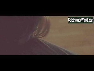 Jovana Stojiljkovic Kissing , Sensual in Panama (2015) 9