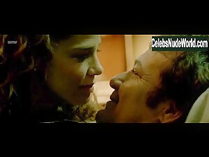 Juana Acosta in Cuatro estaciones en La Habana (series) (2016) 20