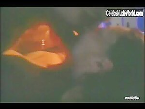 Judy Thompson Kissing , Lingerie in Teach Me Tonight (1997) 13