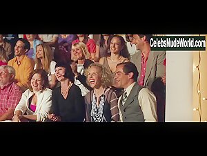 Juliane Kohler in Eden a l'Ouest (2009) 16