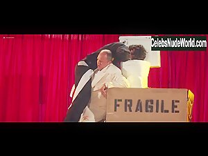 Juliane Kohler in Eden a l'Ouest (2009) 18