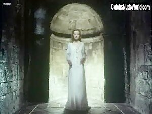 Julie Delpy in La noche oscura (1989) 1