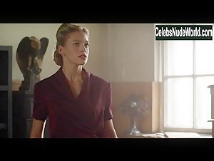 Julie Engelbrecht in Beyond Valkyrie: Dawn of the 4th Reich (2016) 4