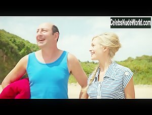 Julie Engelbrecht in Les vacances du petit Nicolas (2014) 9