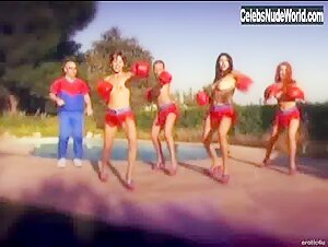 Julie K. Smith Outdoor , boobs in Baberellas (2003) 8