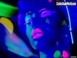 Julie K. Smith boobs , Fantasy in Baberellas (2003) 13