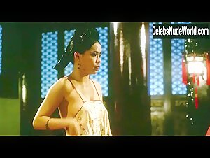 Julie Lee Wa-Yuet Exotic , Explicit in Man qing jin gong qi an (1994) 17