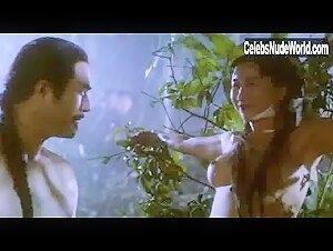 Julie Lee Wa-Yuet in Mun ching sap daai huk ying (1994) 13