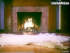 Julie Strain Hot , Brunette scene in Sorceress (1995) 5