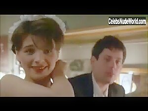 Juliette Binoche in Rendez-vous (1985) 11