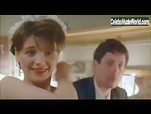 Juliette Binoche in Rendez-vous (1985) 12