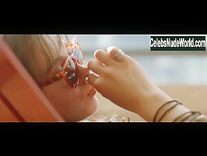 Juno Temple in Mr. Nobody (2009) 1