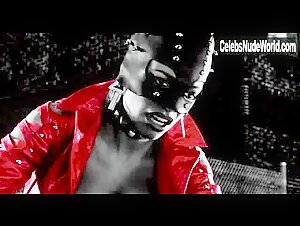 Juno Temple in Sin City: A Dame to Kill For (2014) 11
