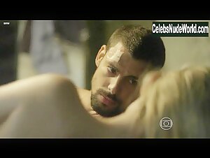 Karen Junqueira in O Cacador (series) (2014) 15