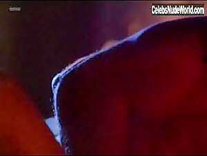Kari Wuhrer Shower , Kissing in Terminal Justice (1996) 15