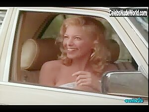 Kari Wuhrer Outdoor , Blonde in An Occasional Hell (1996) 7