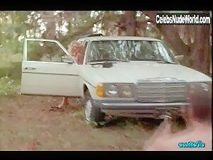 Kari Wuhrer Outdoor , Blonde in An Occasional Hell (1996) 9