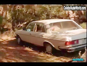 Kari Wuhrer Car Sex , Couple in An Occasional Hell (1996) 18