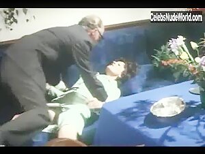 Karin Lorson in Hausfrauen-Report 2: Der neue Hausfrauen-Report (1971) 5