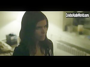 Kate Mara Butt , boobs in House of Cards (series) (2013) 17