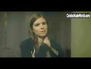 Kate Mara Butt , boobs in House of Cards (series) (2013) 7