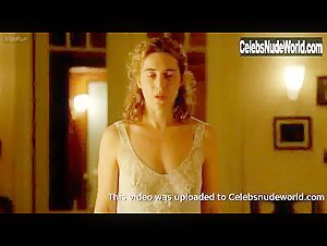 Kate Winslet TRansparent Dress , boobs in Reader (2008) 7