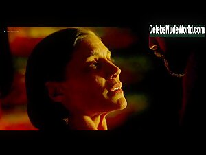 Katee Sackhoff in Another Life (series) (2019) 14