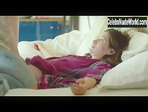 Kathryn Hahn in Afternoon Delight (2013) 11