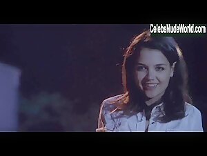 Katie Holmes boobs , Brunette scene in Gift (2000) 4