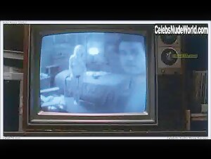 Katie Lohmann in Auto Focus (2002) 2