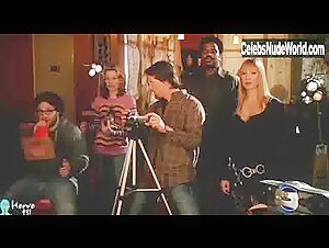 Katie Morgan in Zack and Miri Make a Porno (2008) 7