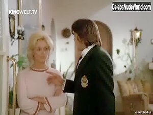 Katja Buchele Butt , boobs in Das Madchen mit der heisen Masche (1972) 6