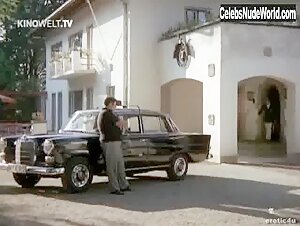 Katja Buchele Butt , boobs in Das Madchen mit der heisen Masche (1972) 9