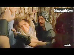 Katt Shea in Barbarian Queen (1985) 13