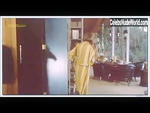 Kay Lenz Explicit , Gets Dressed scene in Breezy (1973) 16
