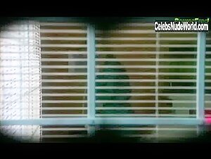 Kehli O'Byrne in Solitaire (1996) 16