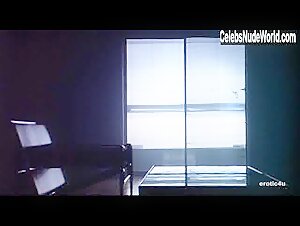 Kim Basinger Sexy Dress , Explicit in Nine and half Weeks (1986) 2
