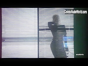 Kim Basinger Sexy Dress , Explicit in Nine and half Weeks (1986) 3