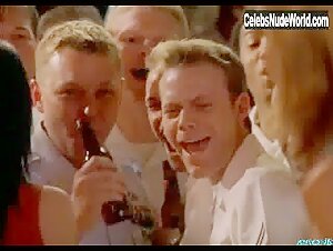 Kim Cattrall in Sex and the City (series) (1998) 14
