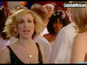 Kim Cattrall in Sex and the City (series) (1998) 5