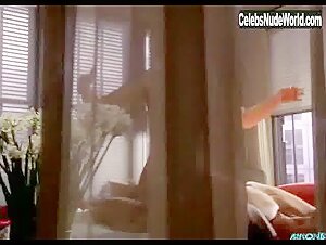 Kim Cattrall Explicit , Couple in Sex and the City (series) (1998) 5