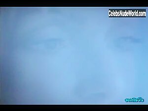 Kim Yates nude, boobs scene in Loveblind (2000) 3