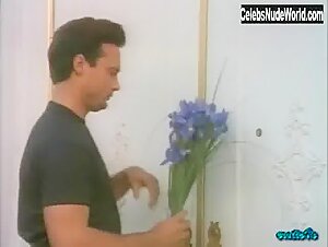 Kimber Sissons Blonde , Shower in Who Killed Buddy Blue (1996) 9